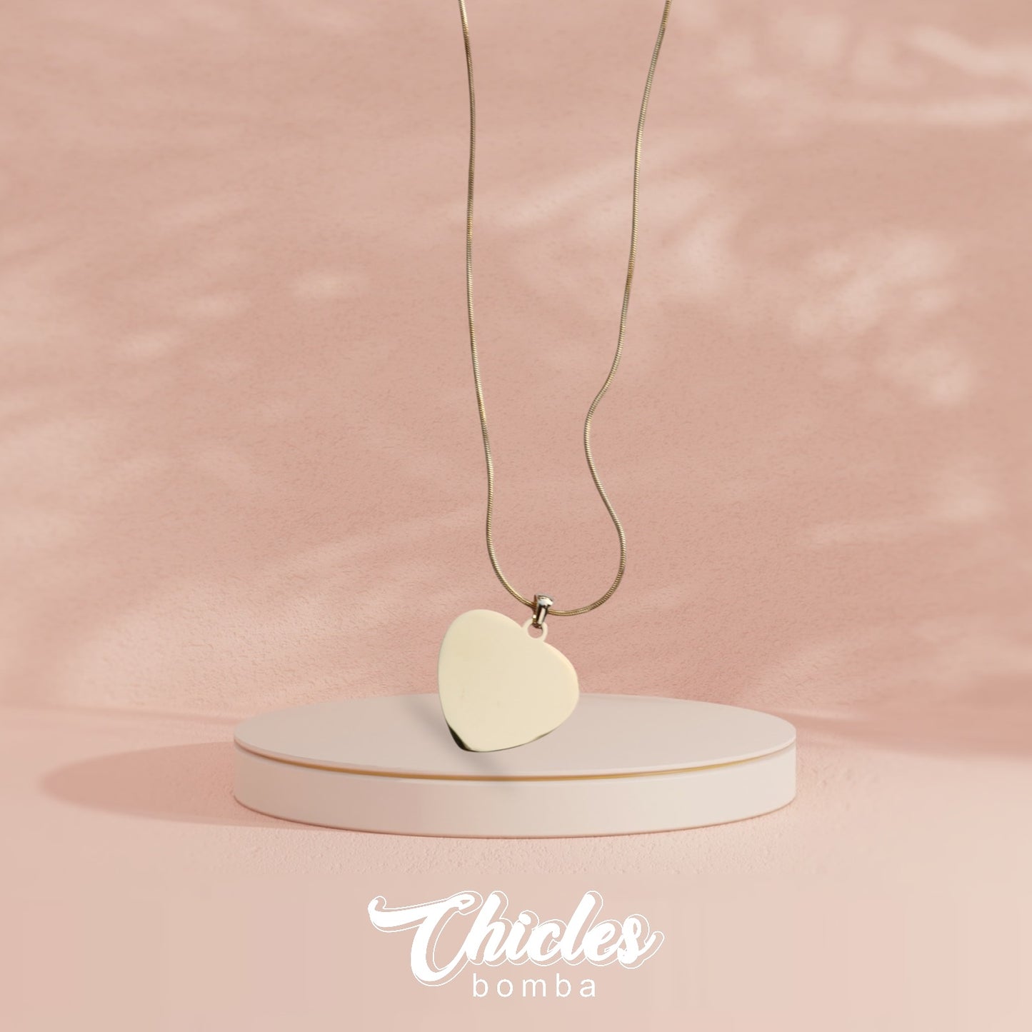 Collar corazón liso