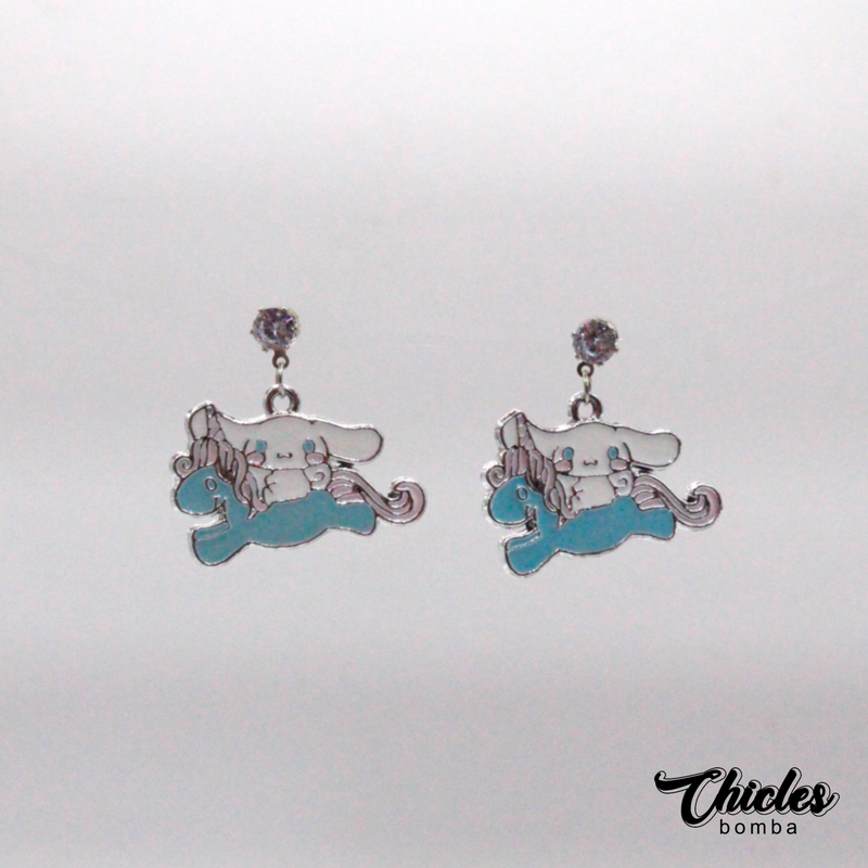 Aretes Cinnamon en Caballo