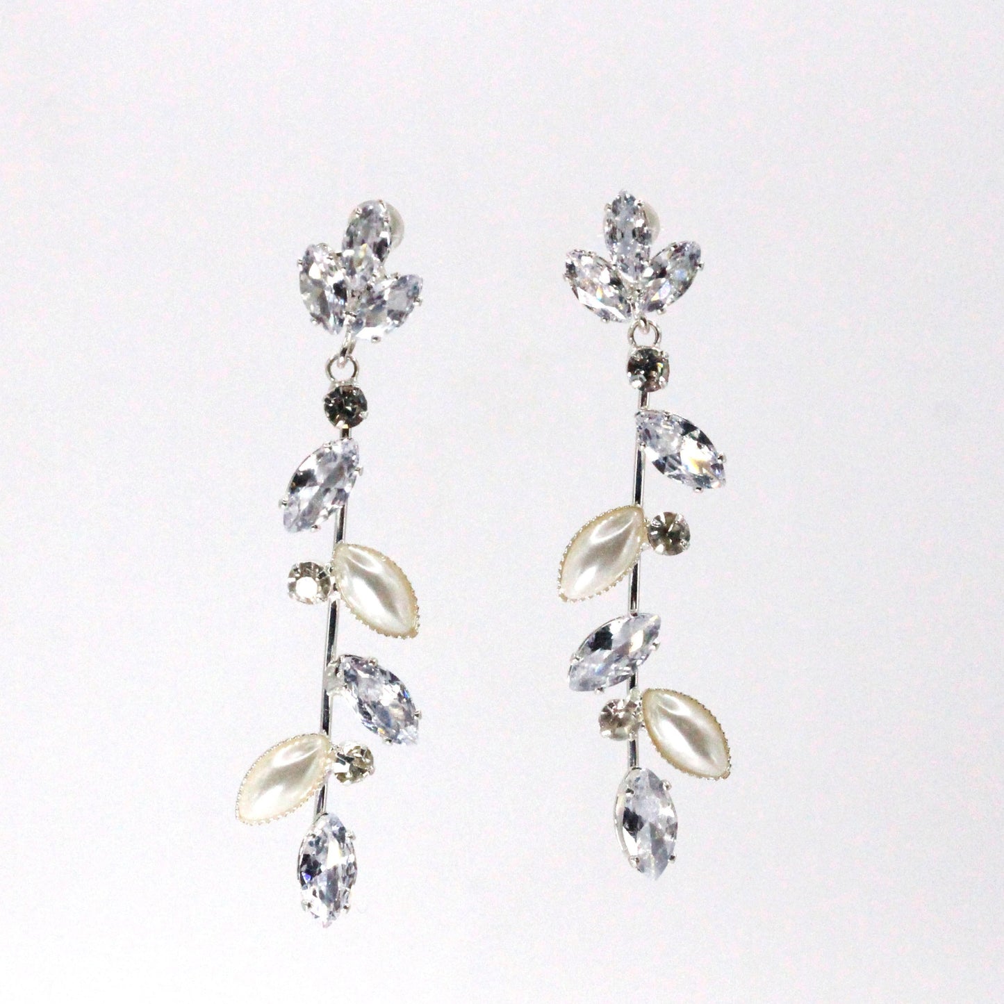 Aretes Hojas Plateadas