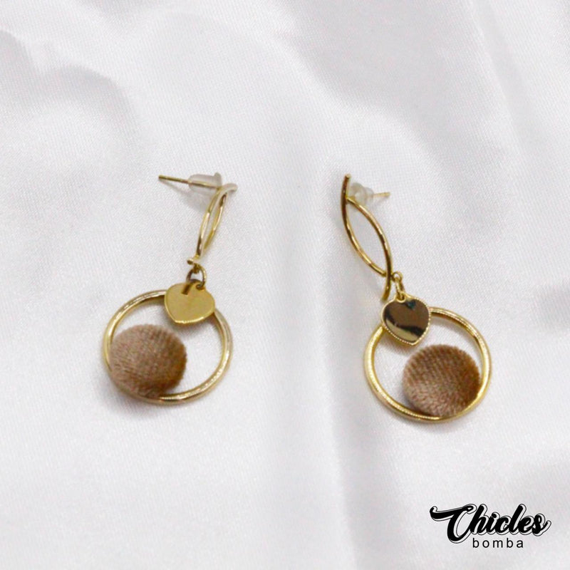 Aretes Circulo Café Gamuza