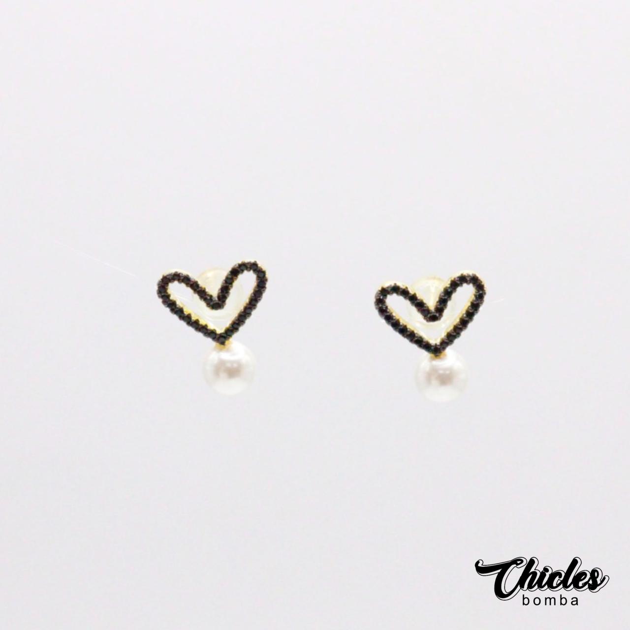 Aretes Corazón con Perla