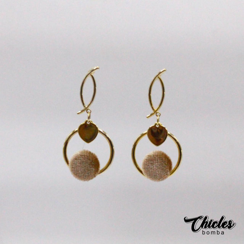 Aretes Circulo Café Gamuza